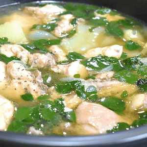 Chicken tinola, also known as tinolang manok or Filipino chicken soup, is a traditional dish in the Philippines that has gained popularity not only among Filipinos but also with food enthusiasts around the world. This comforting and delicious soup consists of tender chicken pieces cooked in a flavorful broth infused with ginger, onion, garlic, and chili pepper. It is then filled with nutritious vegetables such as green papaya or chayote and moringa leaves.